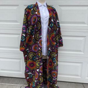 Wax print kimono with long sleeves without belt. Available: Small, large, and medium